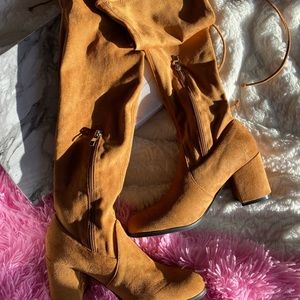 Tan over the knee SHEIN boots size 39 (8) never worn still in box